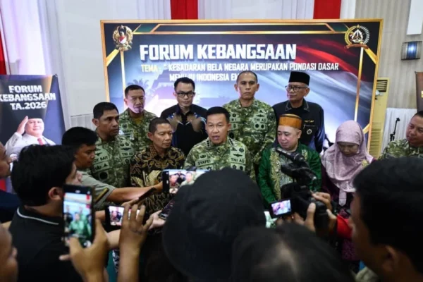 danpusterad-kesadaran-bela-negara-generasi-muda-pondasi-indonesia-emas-2045-cad