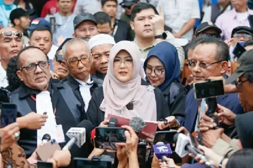 dokter-tifa-tak-hadir-pn-jakarta-selatan-tunda-sidang-pembacaan-dakwaan-2-pekan-ybu