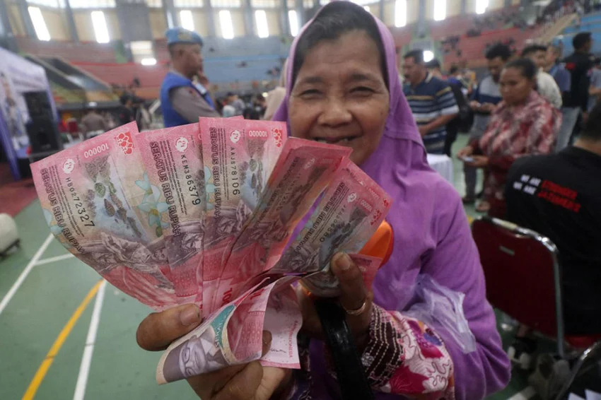 gelontorkan-bantuan-sosial-di-2027-pemerintah-siapkan-rp549-triliun-hxo