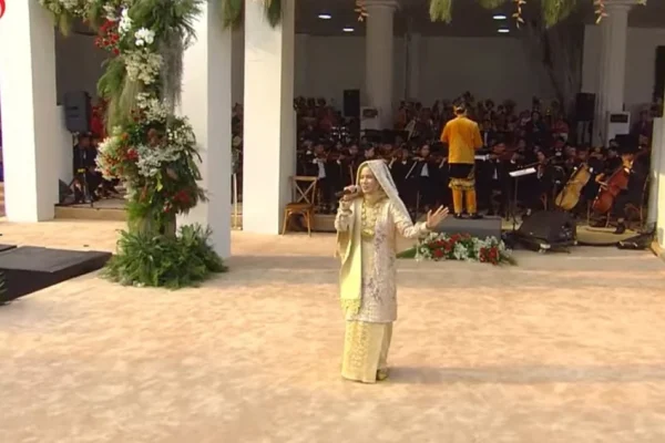 hut-ri-ke81-gita-bahana-nusantara-meriahkan-istana-dengan-lagu-daerah-zdd