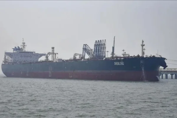 iran-setujui-rencana-aksi-strategis-untuk-selat-hormuz-larang-semua-kapal-musuh-melintas-hqk