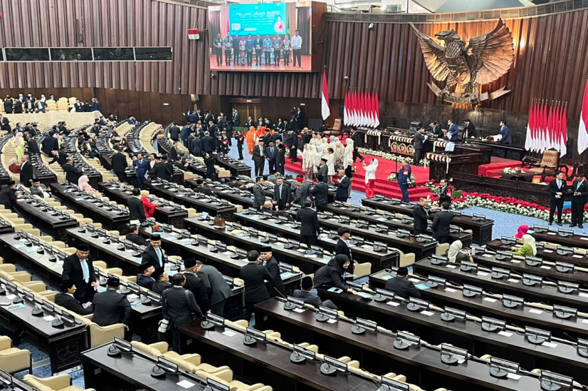 jelang-pidato-kenegaraan-presiden-jokowi-hingga-boediono-tiba-di-gedung-dpr-xzo
