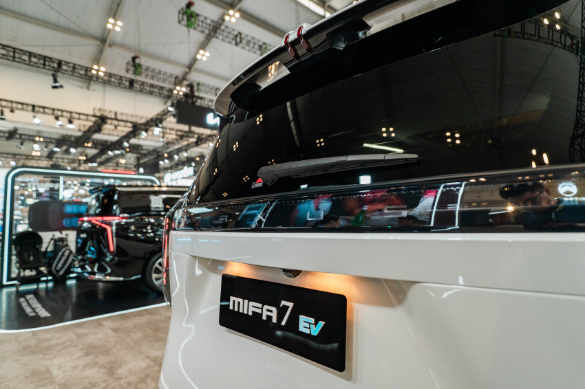 kabin-nappa-leather-baterai-90-kwh-mifa-7-gebrak-giias-2026-aet