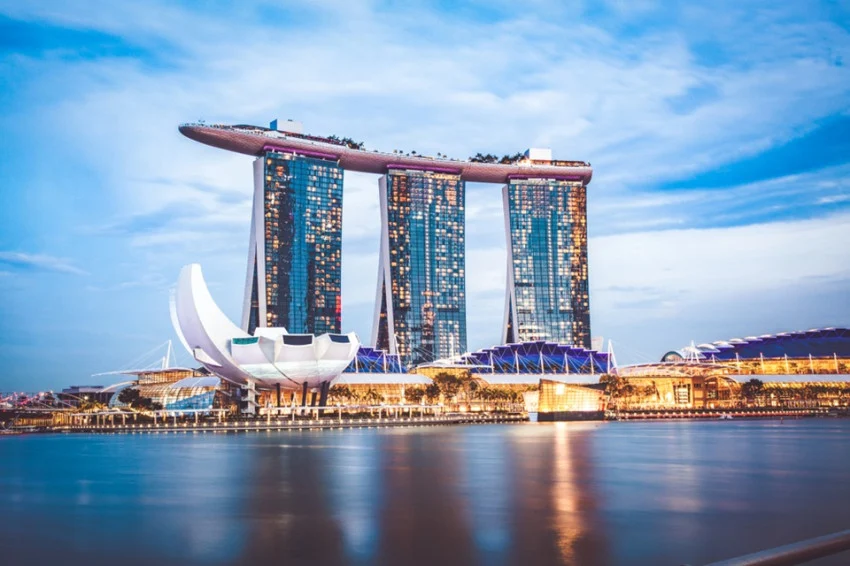 liburan-penuh-keseruan-menjelajahi-pesona-malaysia-singapura-thailand-vcl