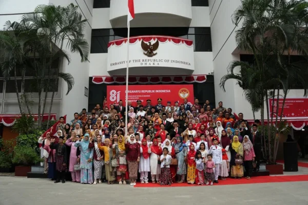 masyarakat-dan-diaspora-indonesia-gelar-hut-ke81-kemerdekaan-ri-di-kbri-dhaka-shw