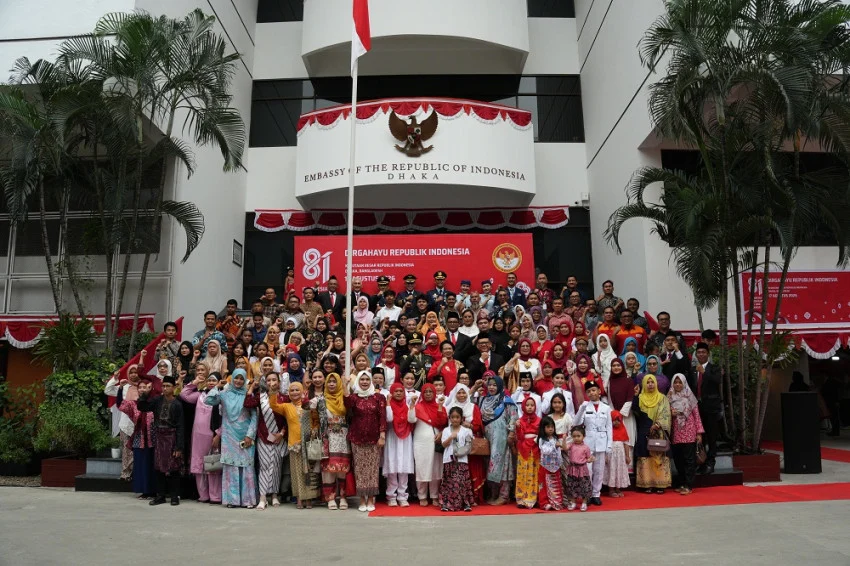 masyarakat-dan-diaspora-indonesia-gelar-hut-ke81-kemerdekaan-ri-di-kbri-dhaka-shw