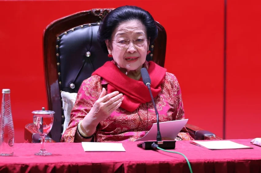 megawati-tak-hadiri-upacara-hut-ke81-ri-di-istana-pdip-jadi-irup-di-sekolah-partai-get