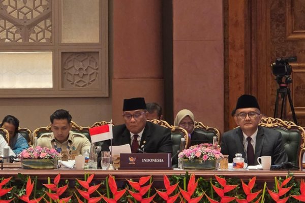 menteri-jumhur-berharap-negara-besar-ikut-bertanggung-jawab-pulihkan-lingkungan-qnk