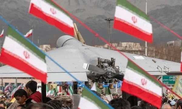 militer-iran-tolak-klaim-as-soal-kapalkapal-bisa-melintasi-selat-hormuz-secara-normal-byq