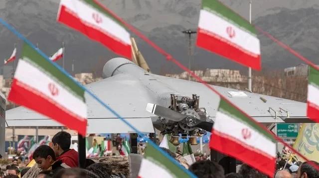militer-iran-tolak-klaim-as-soal-kapalkapal-bisa-melintasi-selat-hormuz-secara-normal-byq