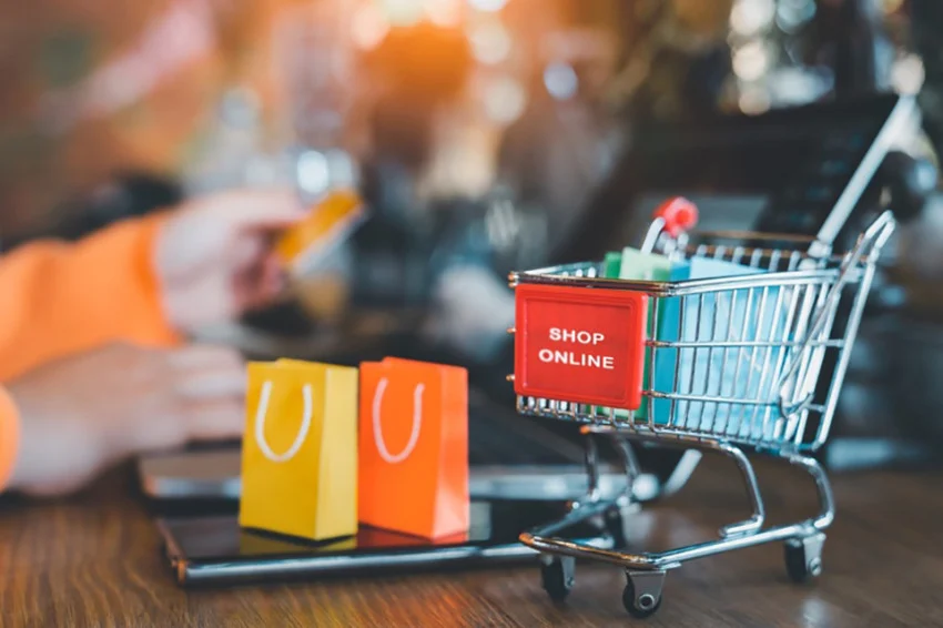 purbaya-tunda-pajak-toko-online-begini-sikap-asosiasi-ecommerce-jcm