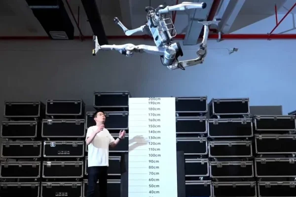robot-unitree-ini-resmi-lebih-cepat-dari-usain-bolt-kaki-cuma-85-cm-lompatannya-2-meter-kpc