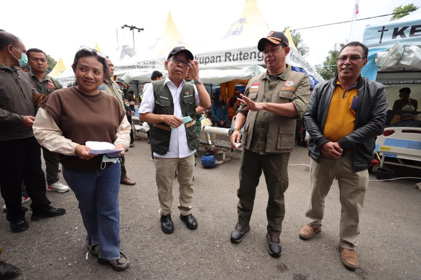 rsud-manggarai-terdampak-gempa-m77-bnpb-siapkan-rumah-sakit-lapangan-kaz