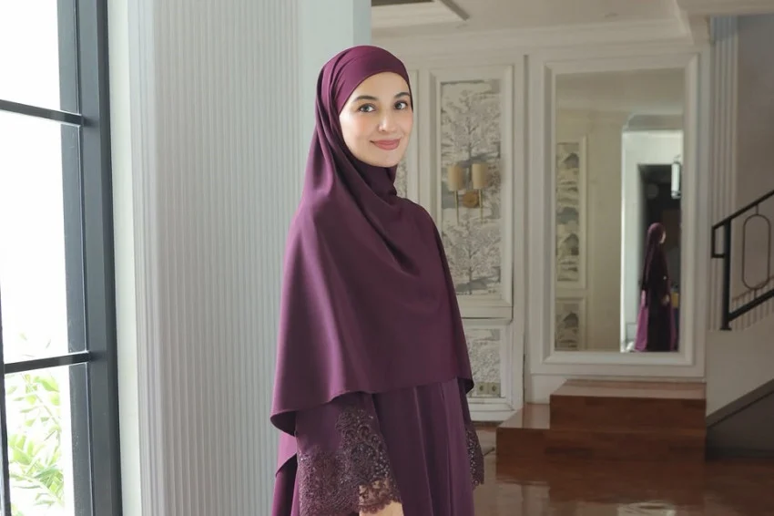 shireen-sungkar-bongkar-kehidupannya-saat-di-puncak-karier-banyak-uang-tapi-tak-tenang-xru