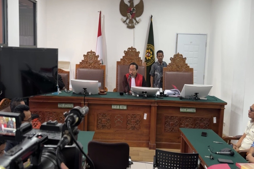 tak-hadirkan-ahli-di-sidang-praperadilan-jilid-4-roy-suryo-kubu-polda-metro-jaya-hanya-serahkan-bukti-wei