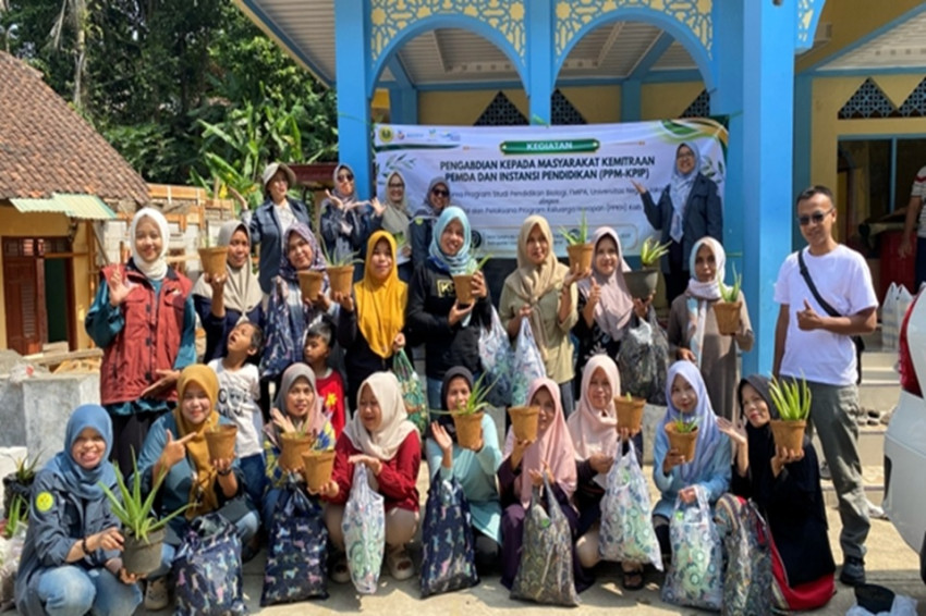 unj-perkenalkan-cocoffee-untuk-dorong-budidaya-lidah-buaya-dan-pemberdayaan-warga-sukahurip-ciamis-tlk
