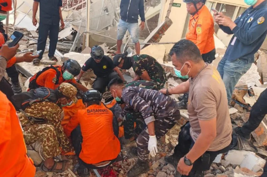 update-gempa-m77-ntt-47-orang-tewas-dan-346-rumah-rusak-vux