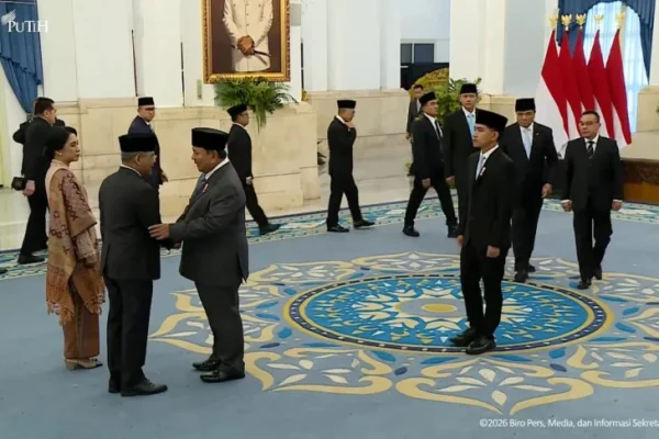 7-jejak-reshuffle-kabinet-merah-putih-terbaru-purbaya-diganti-suahasil-nazara-jyo