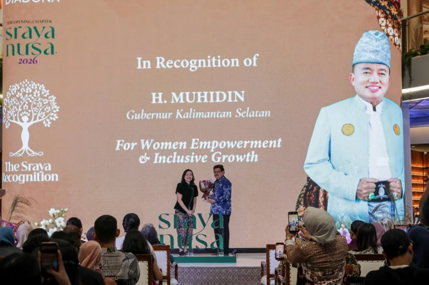 gubernur-kalsel-raih-the-sraya-recognition-bukti-komitmen-pemberdayaan-perempuan-pvo