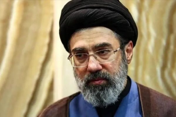 iran-sangkal-penthouse-milik-mojtaba-hanya-berjarak-beberapa-meter-dari-kedutaan-israel-owy