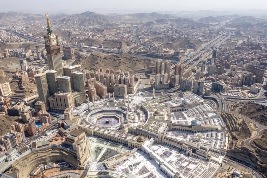 kota-suci-umat-islam-diserang-houthi-akankah-aliansi-mekkah-bantu-saudi-fmc