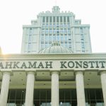 mk-terbitkan-peraturan-tangani-phpu-pilpres-2024-setelah-denny-indrayana-gugat-persyaratan-ijazah-gibran-daw