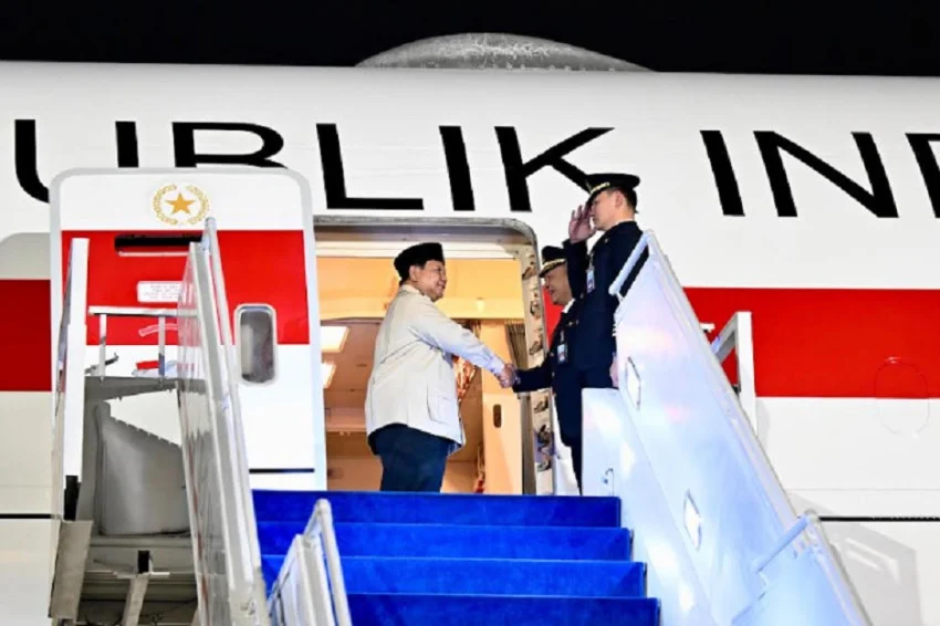 prabowo-tiba-di-tanah-air-usai-hadiri-ktt-brics-2026-di-india-yyi