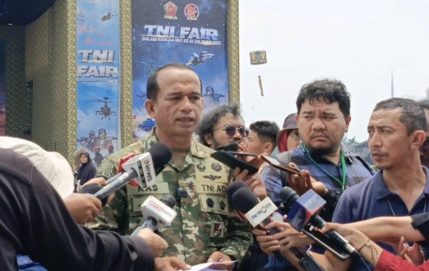 tni-terus-kejar-kkb-pembunuh-sopir-travel-di-papua-pcu